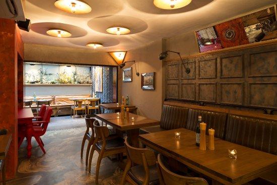 Paprica Pizza & Ristorante